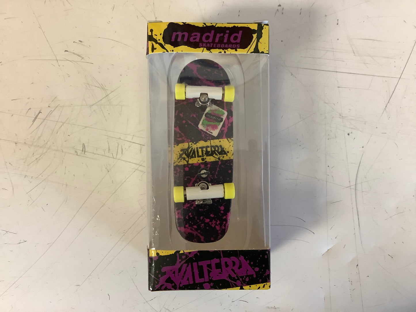Madrid Valterra Back to the future fingerboard