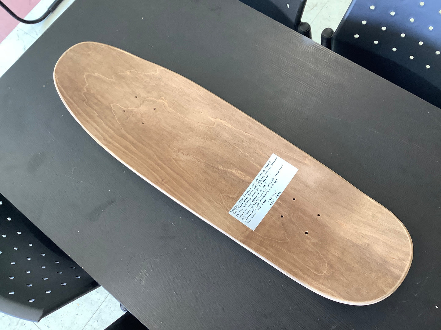 New Deal 9.2 deck Vallely reissue