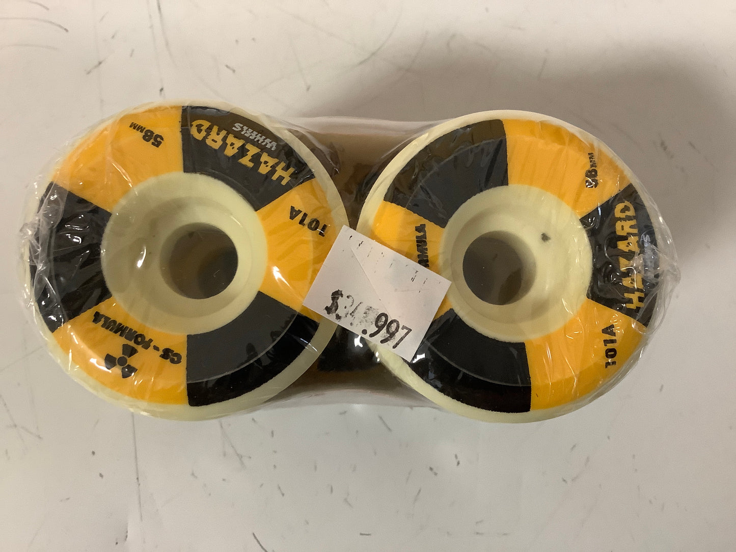 Hazard wheels 58mm 101a du Cs formula