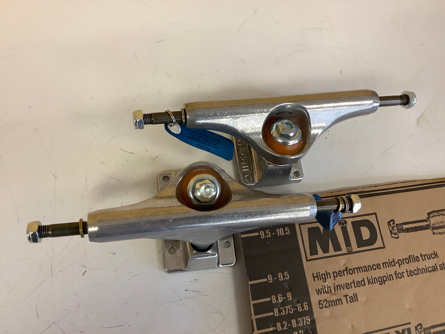 Independent Trucks 144 mids inverted kingpin