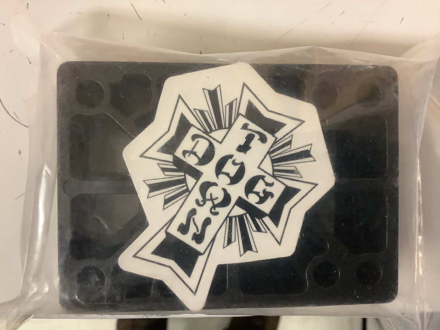 Dogtown 1/2” Risers Black