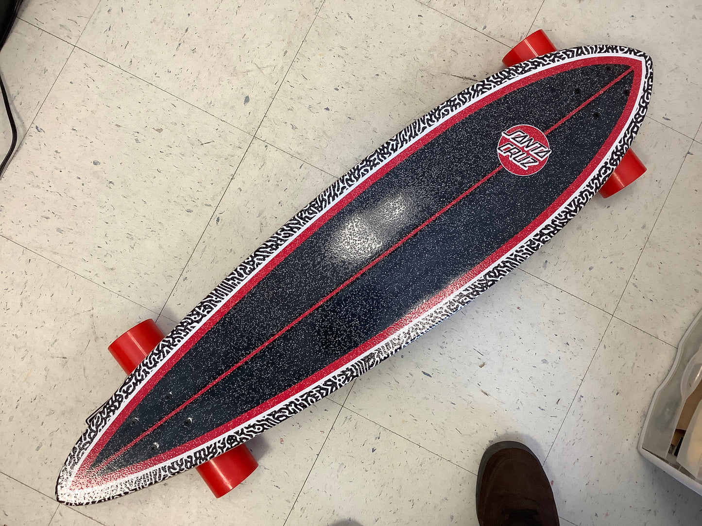 Santa Cruz dot pintail long board
