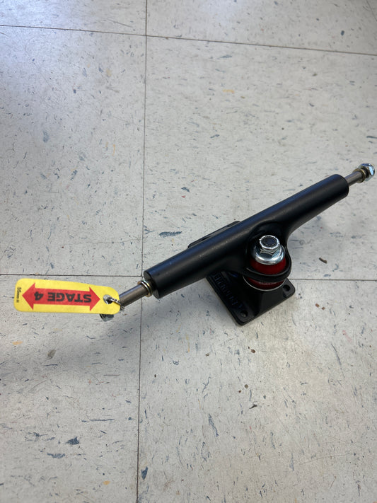 Independent trucks 166 Stage 4 black