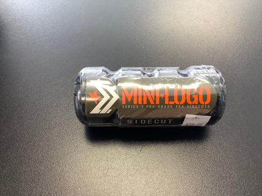 Mini logo Hybrid sidecut wheels