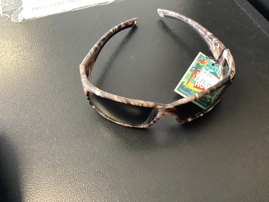 Happy hour Gators camo shades