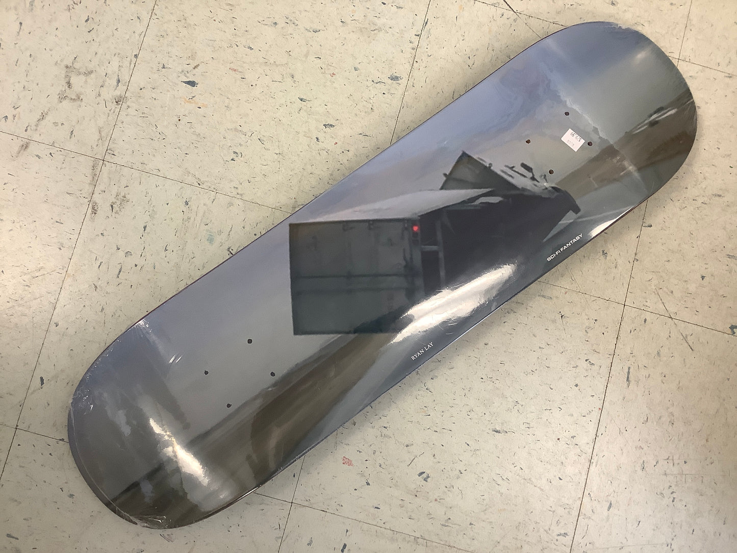 Sci fi fantasy Ryan Lay pro model 8.38