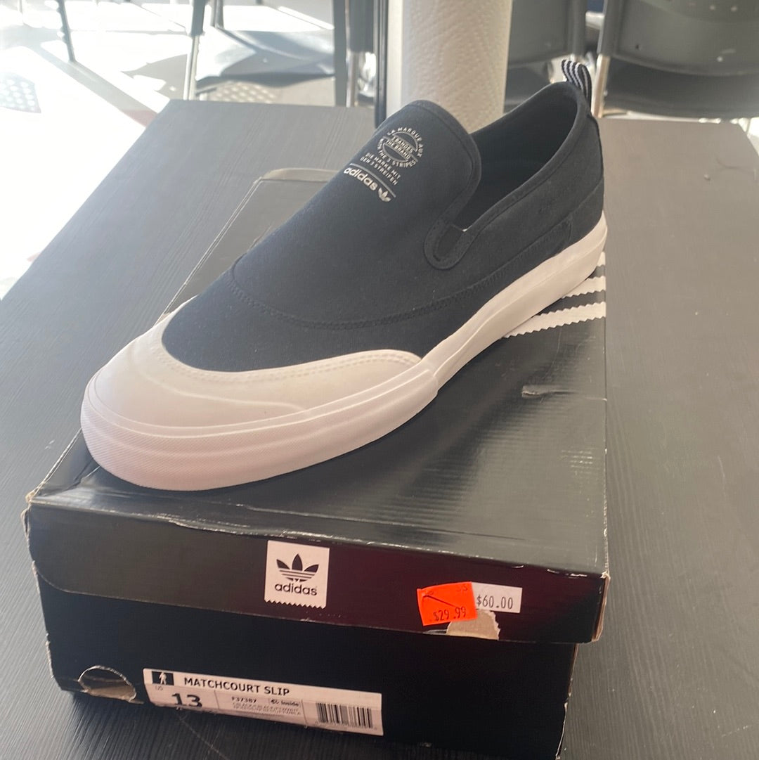 Adidas shoes match court slip size 13 size