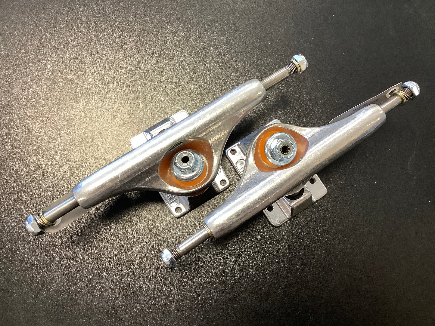 Independent Trucks 144 stage 11 forged Hollow silver