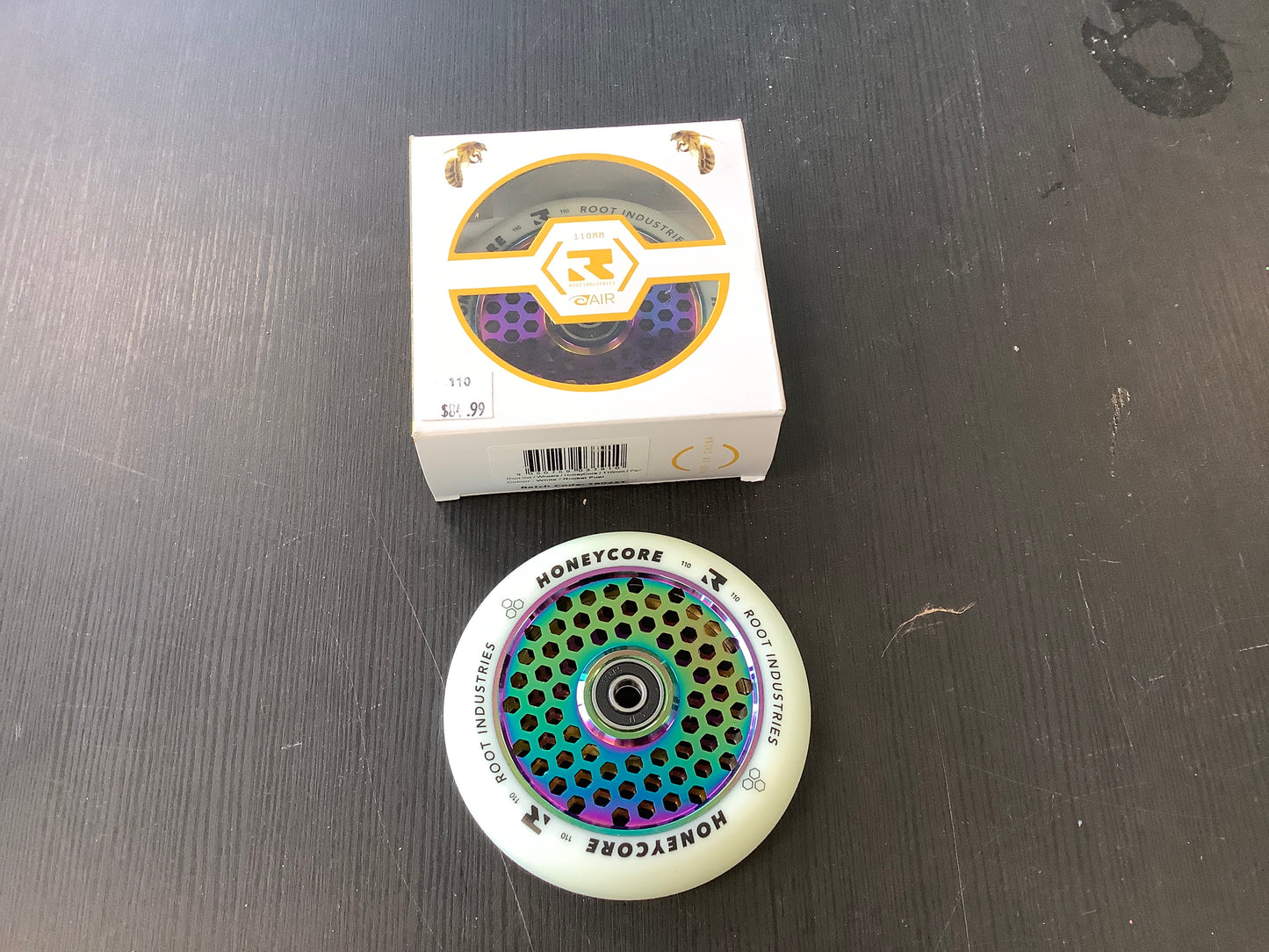 Root Industries 110mm Air Honeycone Wheels White / Rocket Fuel