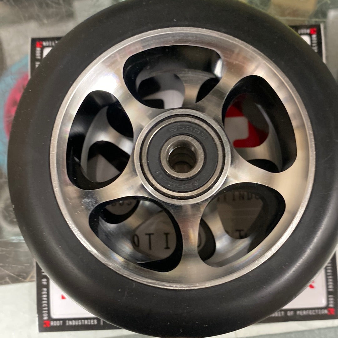 Root Industries 100 mm wheels