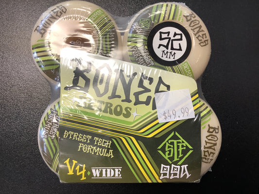 Bones wheels Retros V4 stf 52mm 99a