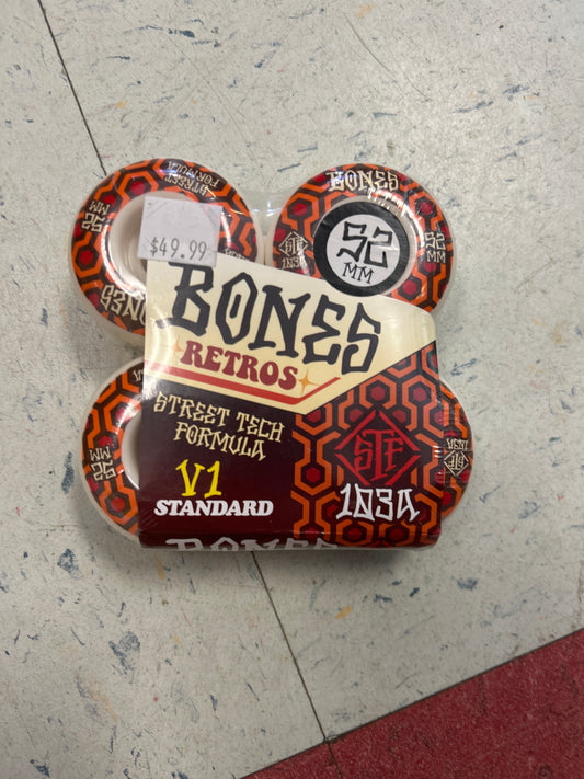 Bones 52mm Wheels Retros V1 STF standard