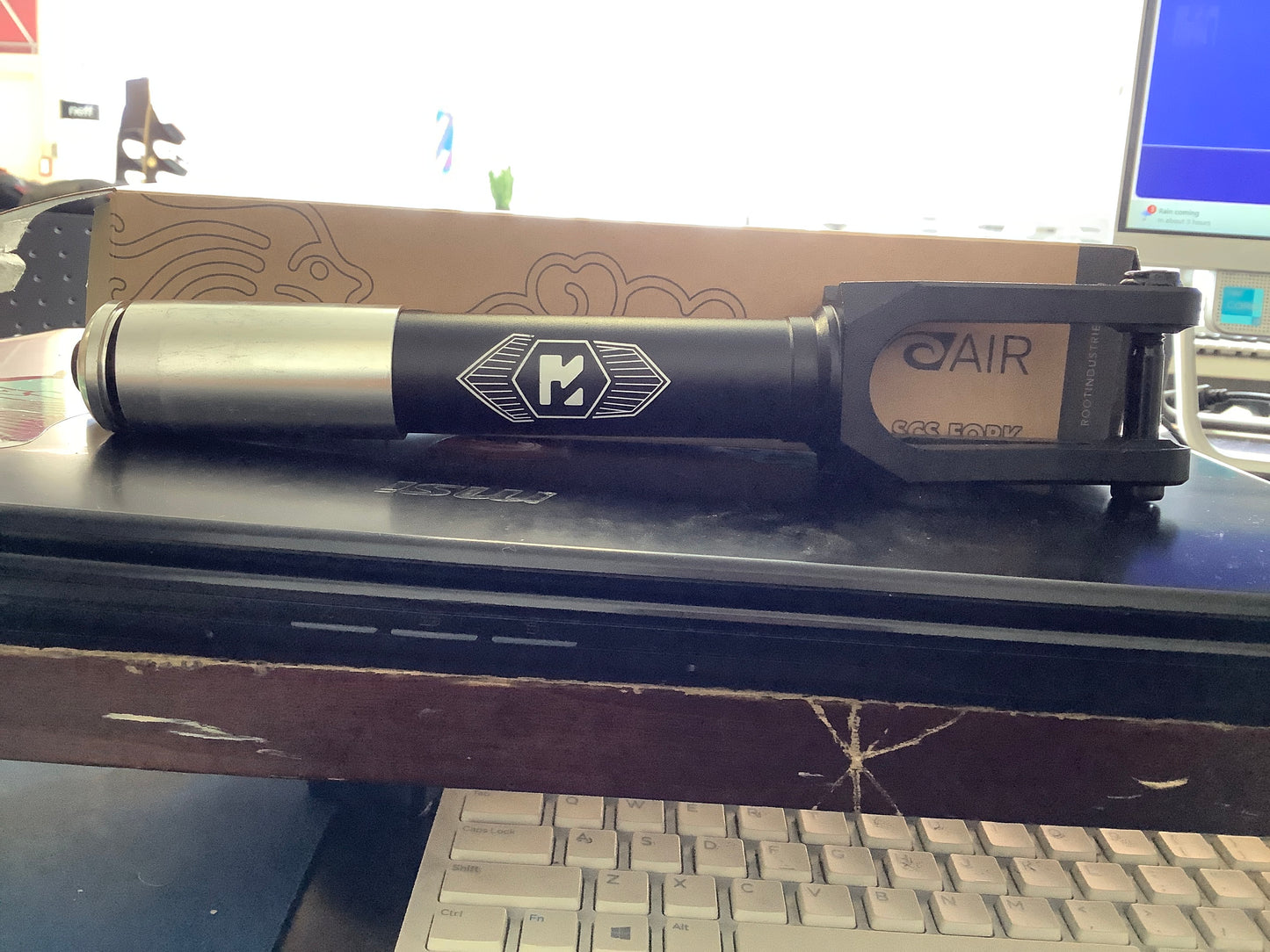 Root Industries Fork AIR HIC/SCS Black