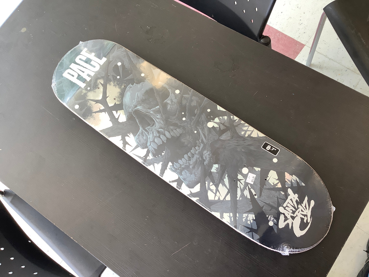 Santa Cruz 8.7 deck Pace Pro Deathtrap