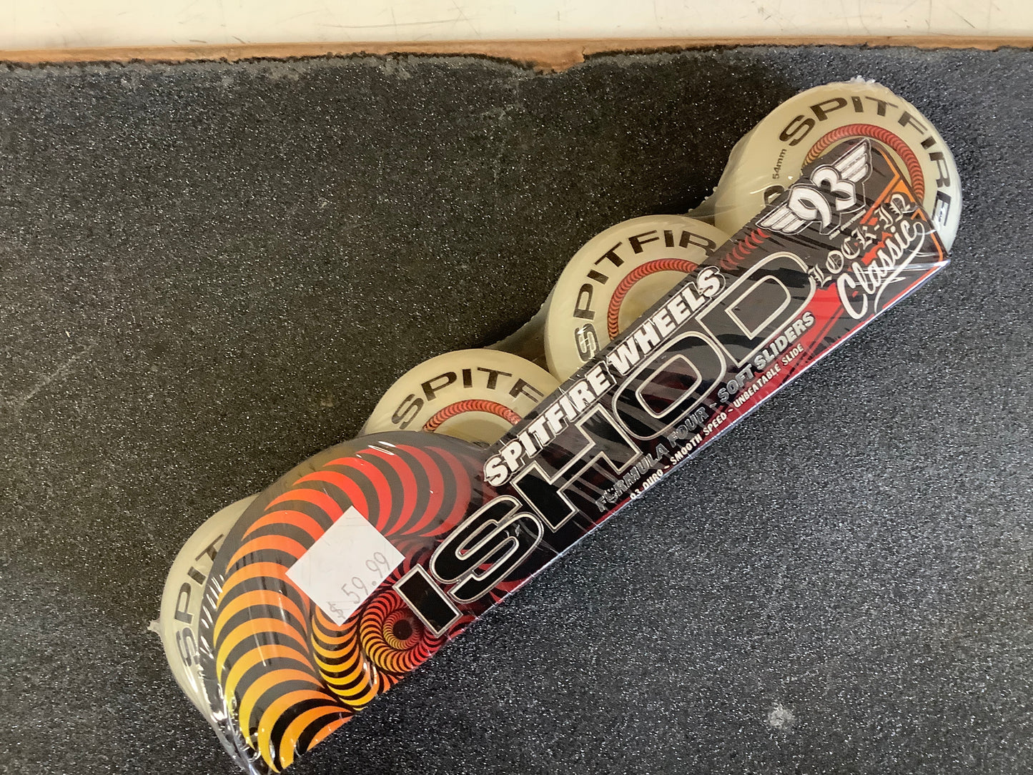 Spitfire F4 93a Ishod Lock in classic 54mm