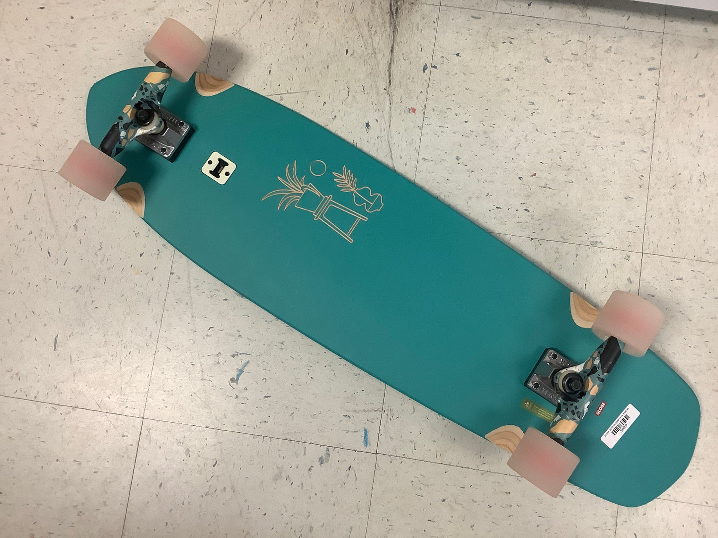Globe Blazer complete cruiser