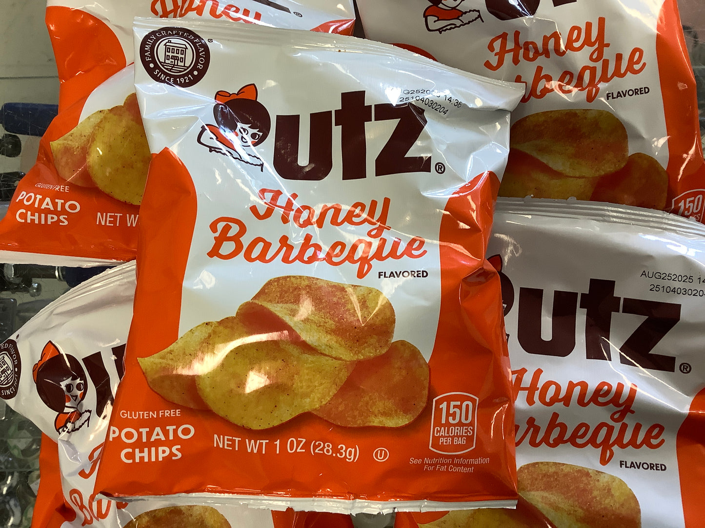 Utz honey barbeque potato chips 1oz
