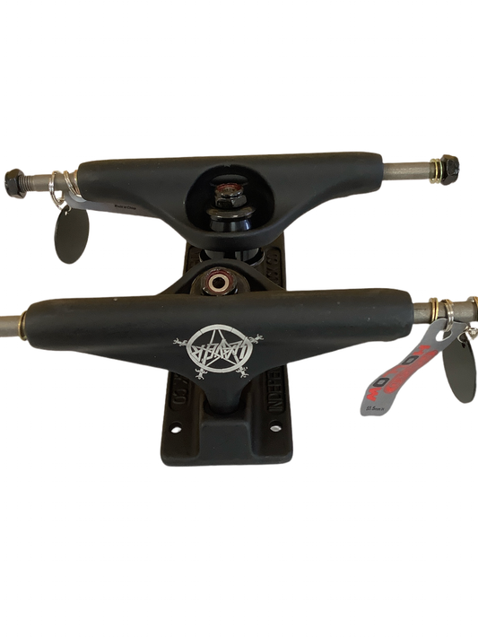 Independent Trucks Slayer Black 139