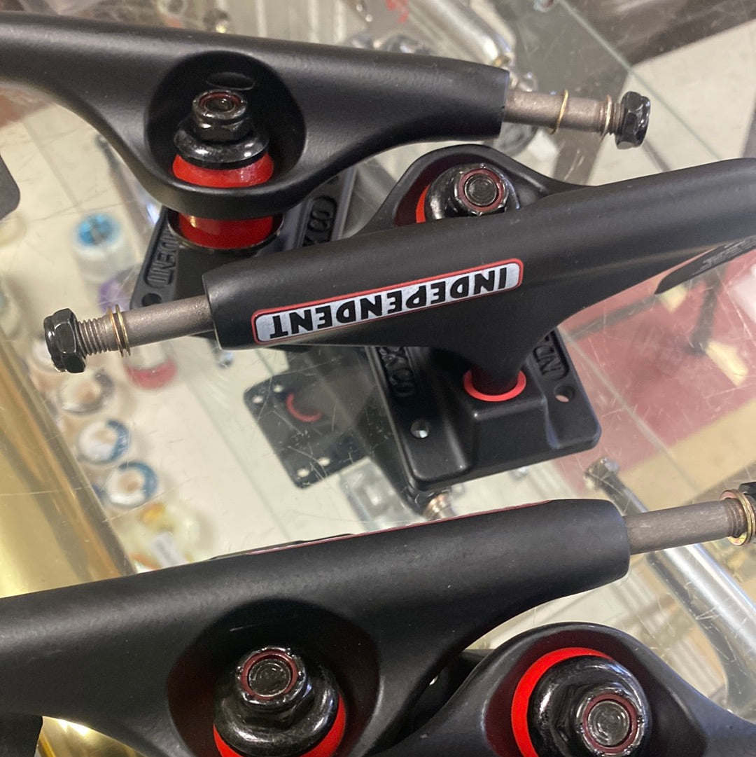 Independent Truck Flat Bar Black 144