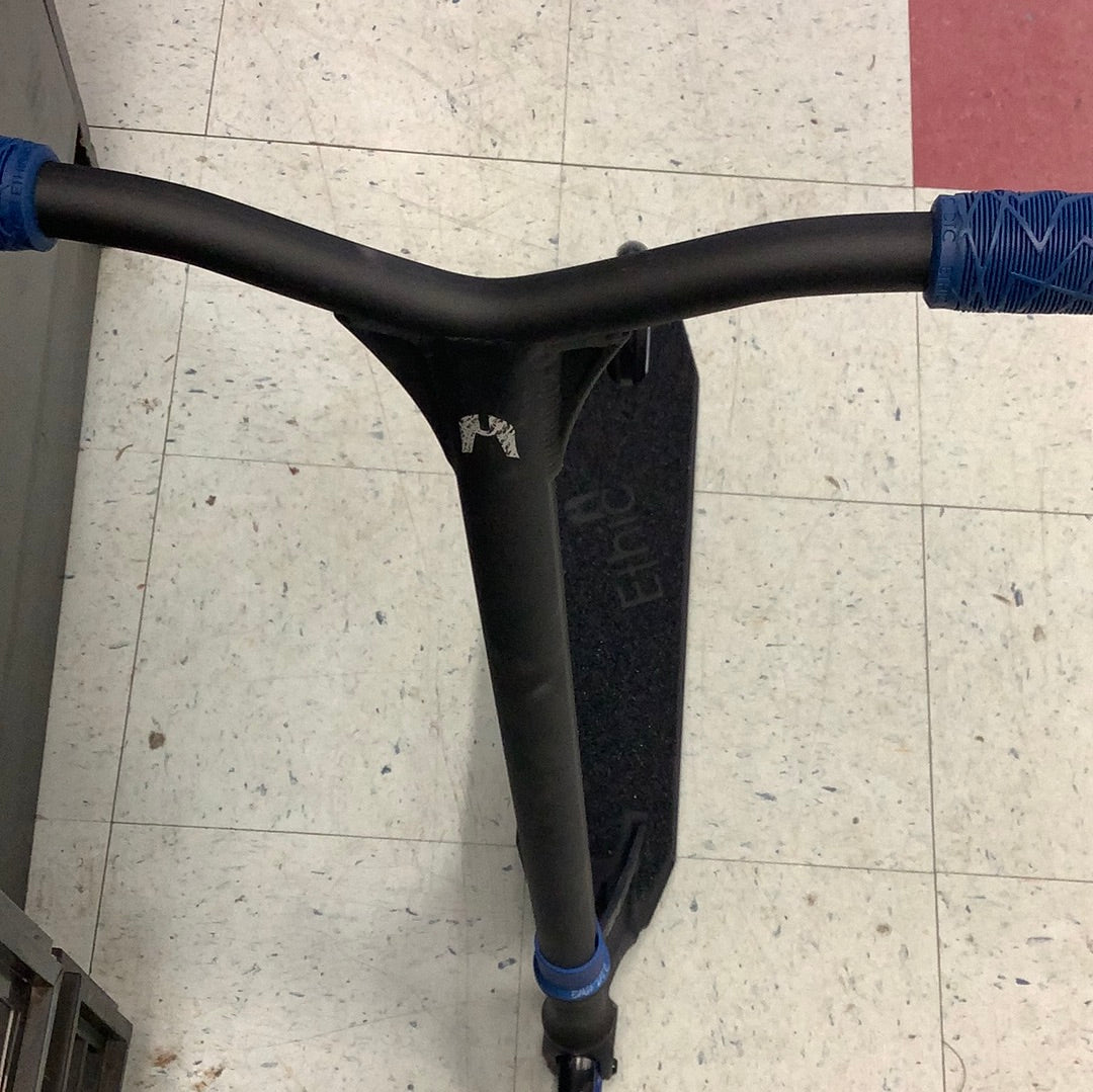 Ethic Erawan V1 Complete Black/Blue