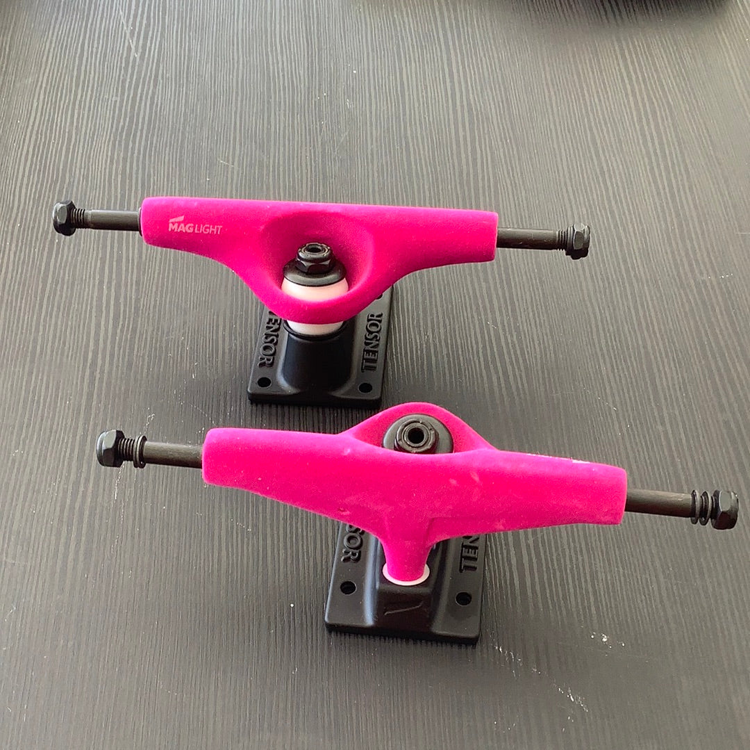 Tensor Trucks maglight 5.25 pink velvet
