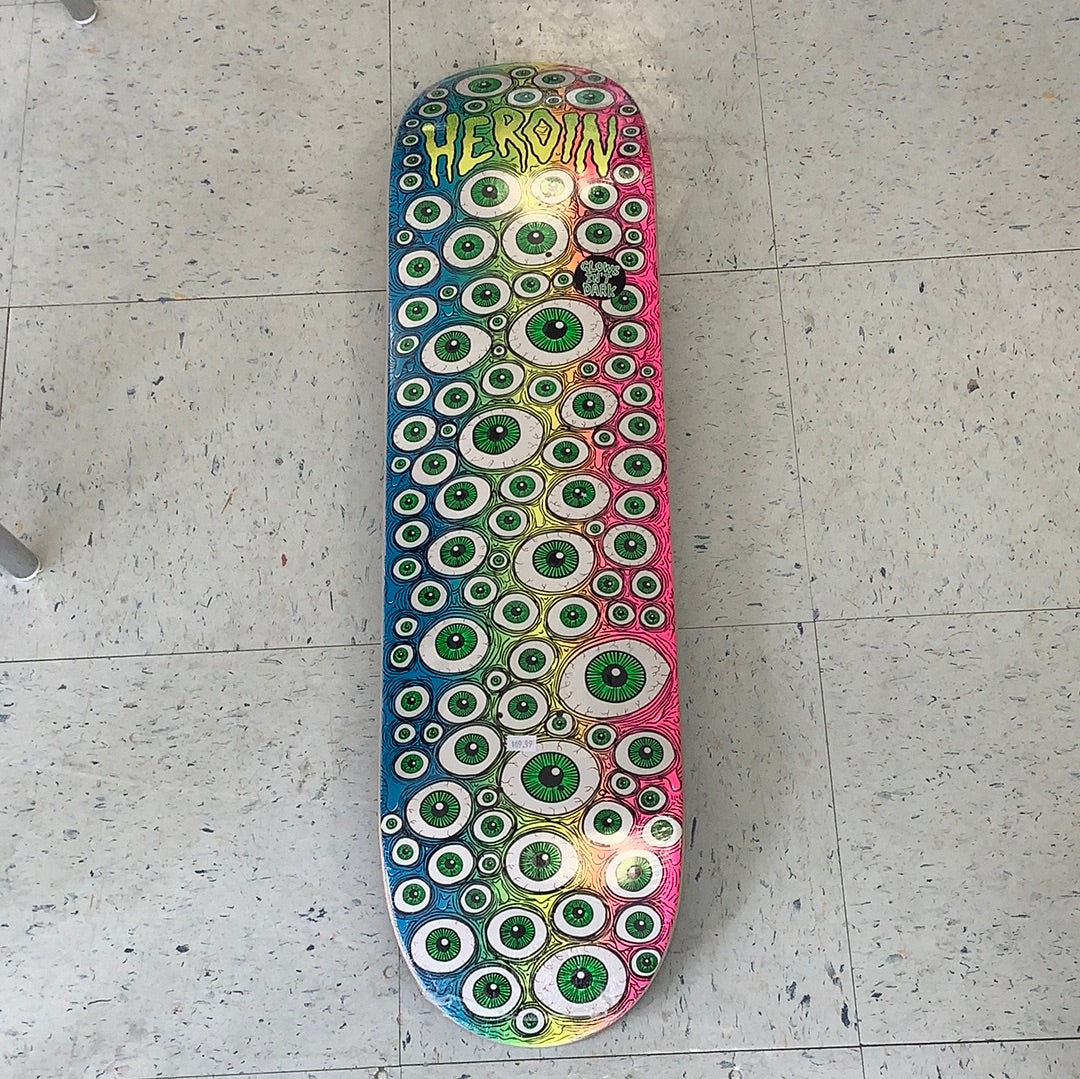 Heroin deck eyes 8.25