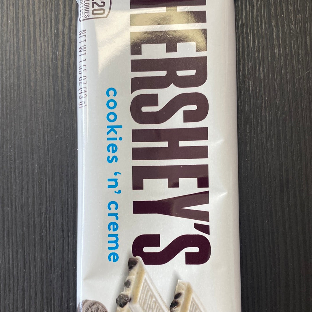 Hershey bar cookies n crème 1.55oz