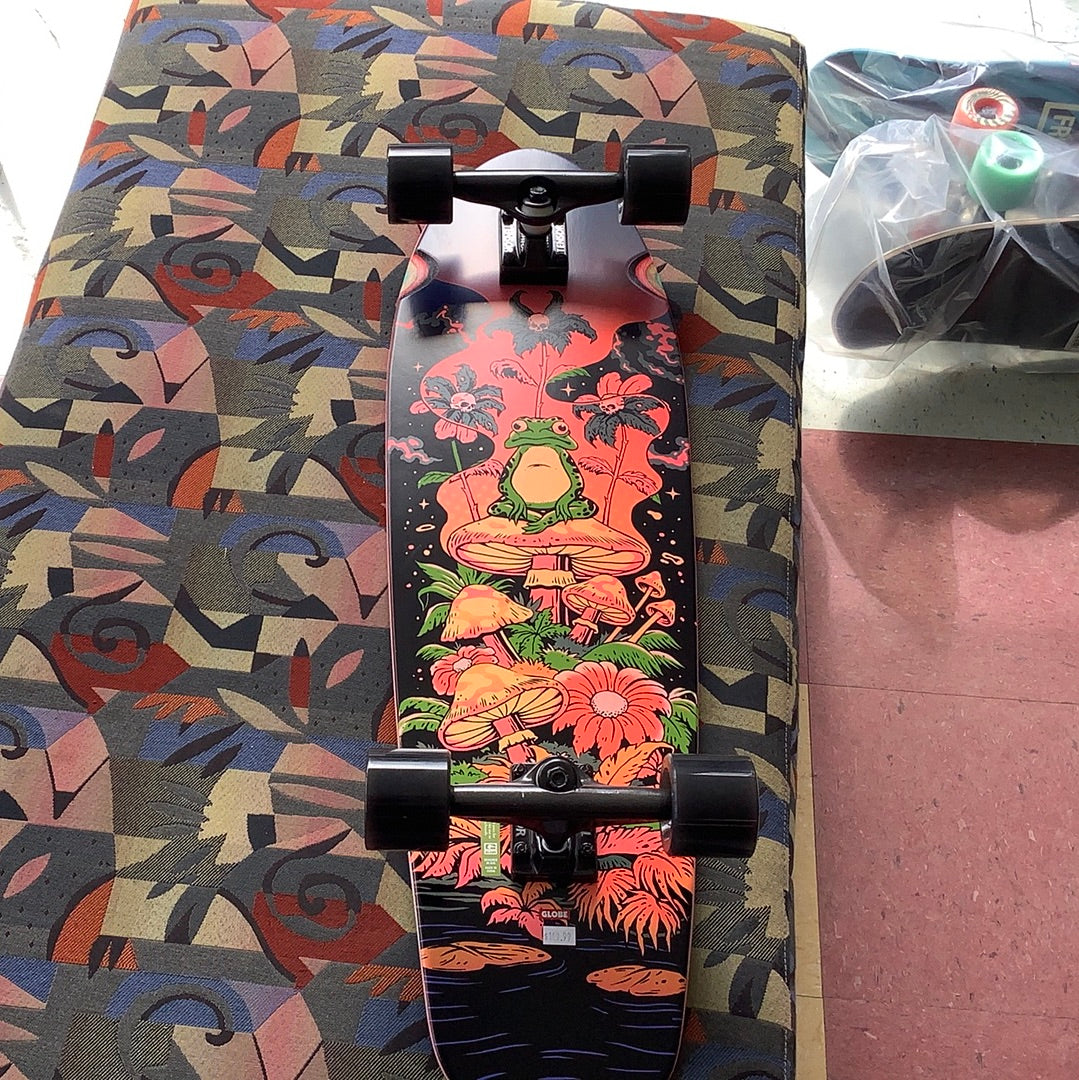 Globe Longboard Frog Mushrooms