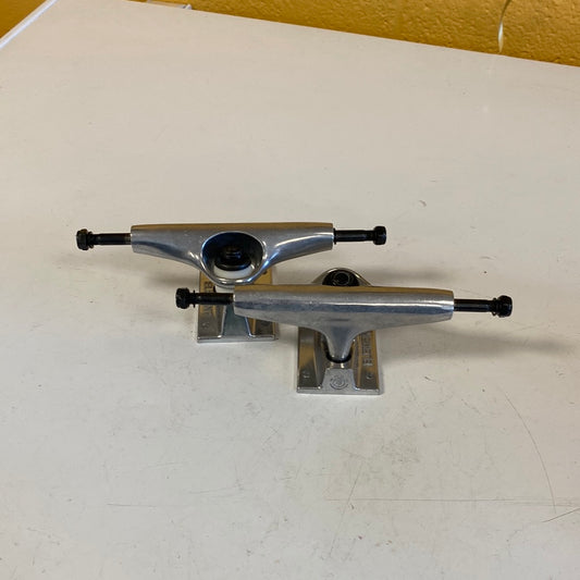 Element trucks polished 5.25
