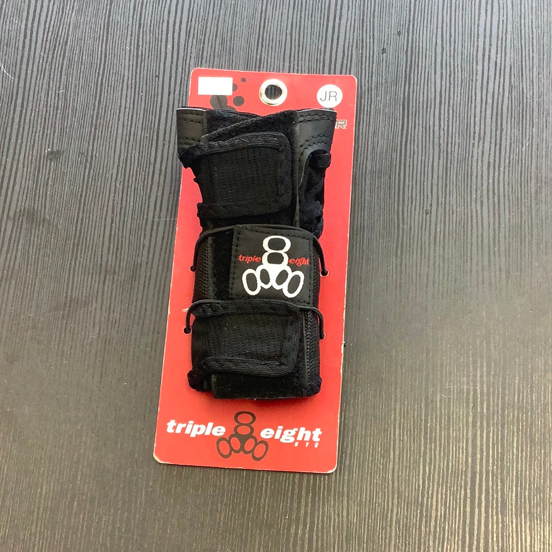Triple eight wrist guard JR wristsaver
