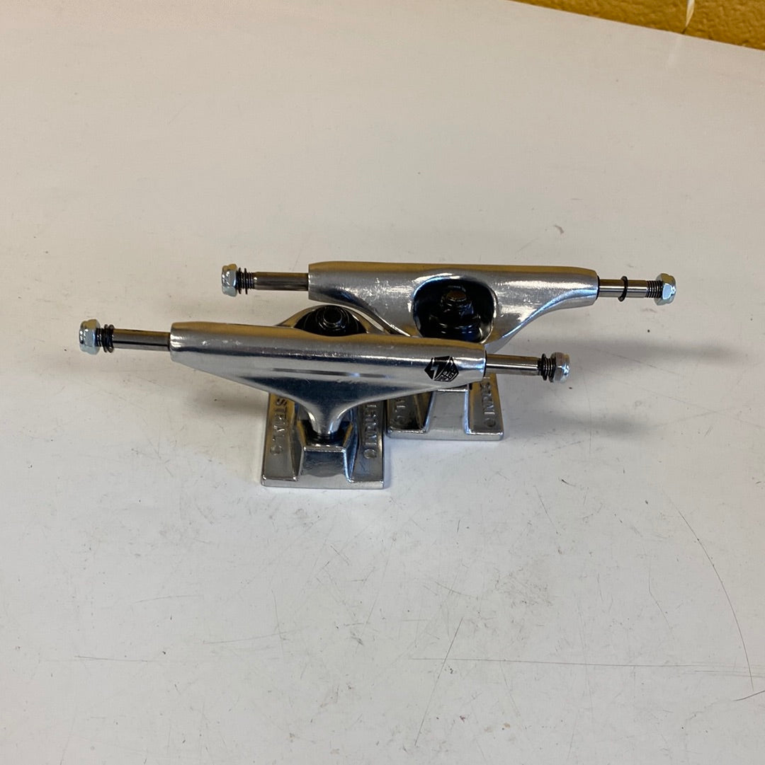 Industrial truck 4.75 silver