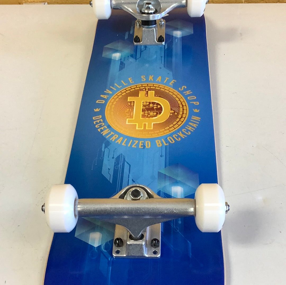 DaVille Crypto Complete Skateboard 8.0