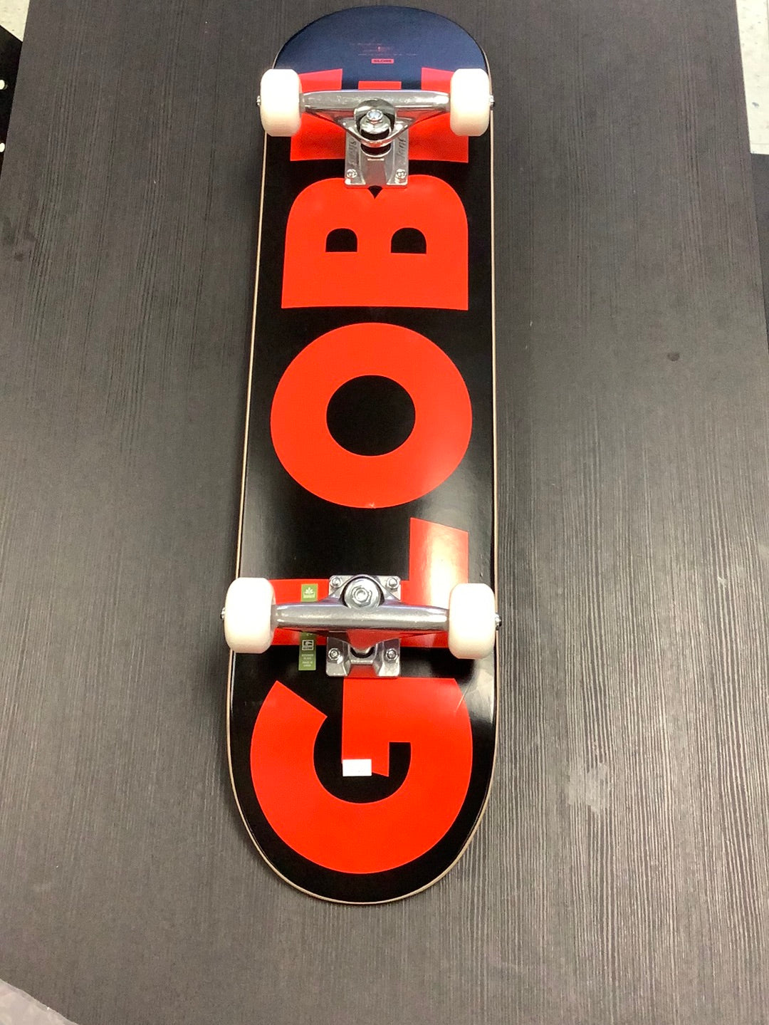 Globe complete fubar black red 7.75