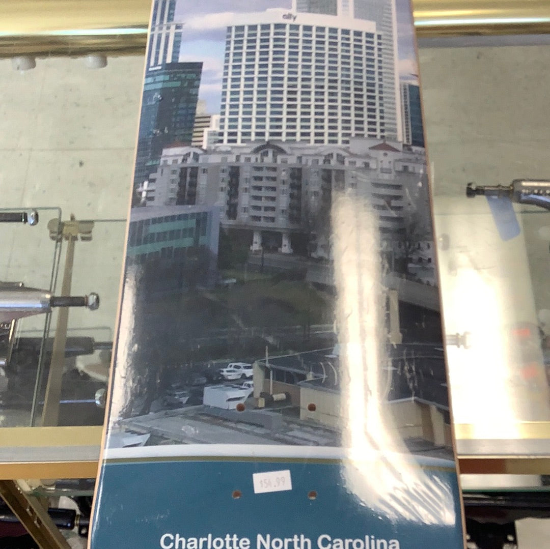 One Motion Deck Charlotte 8.0