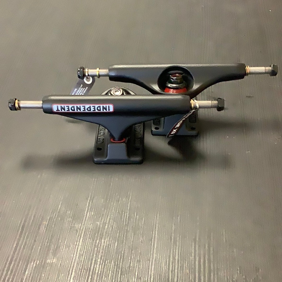 Independent Trucks Bar Flat Black 139 Stage XI