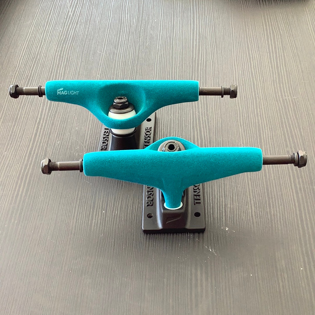Tensor Trucks maglight 5.5 aqua velvet