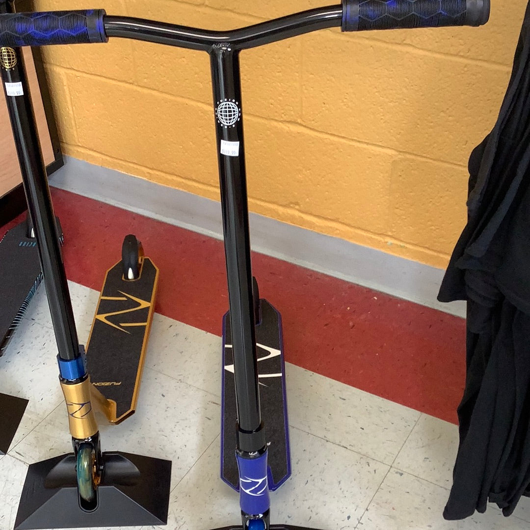 Fuzion Z250 Scooter Complete Blue