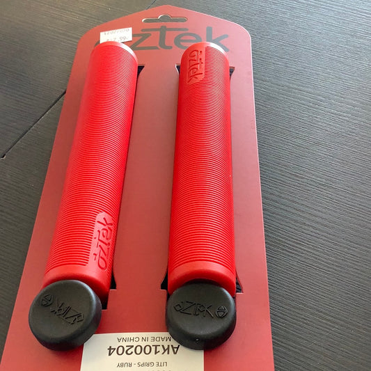 Aztek Grips Red