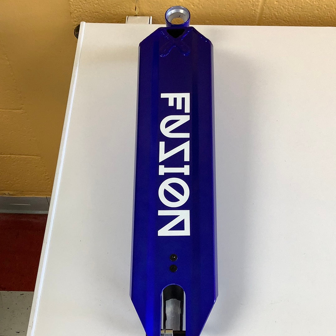Fuzion Entropy Deck 4.75x19.5 Blue