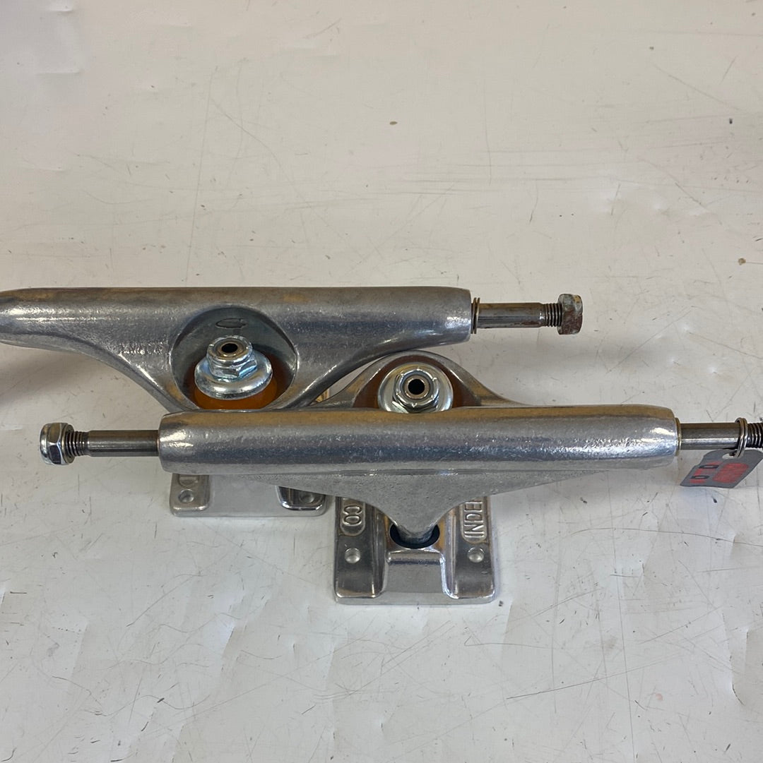 Independent trucks hollow 149