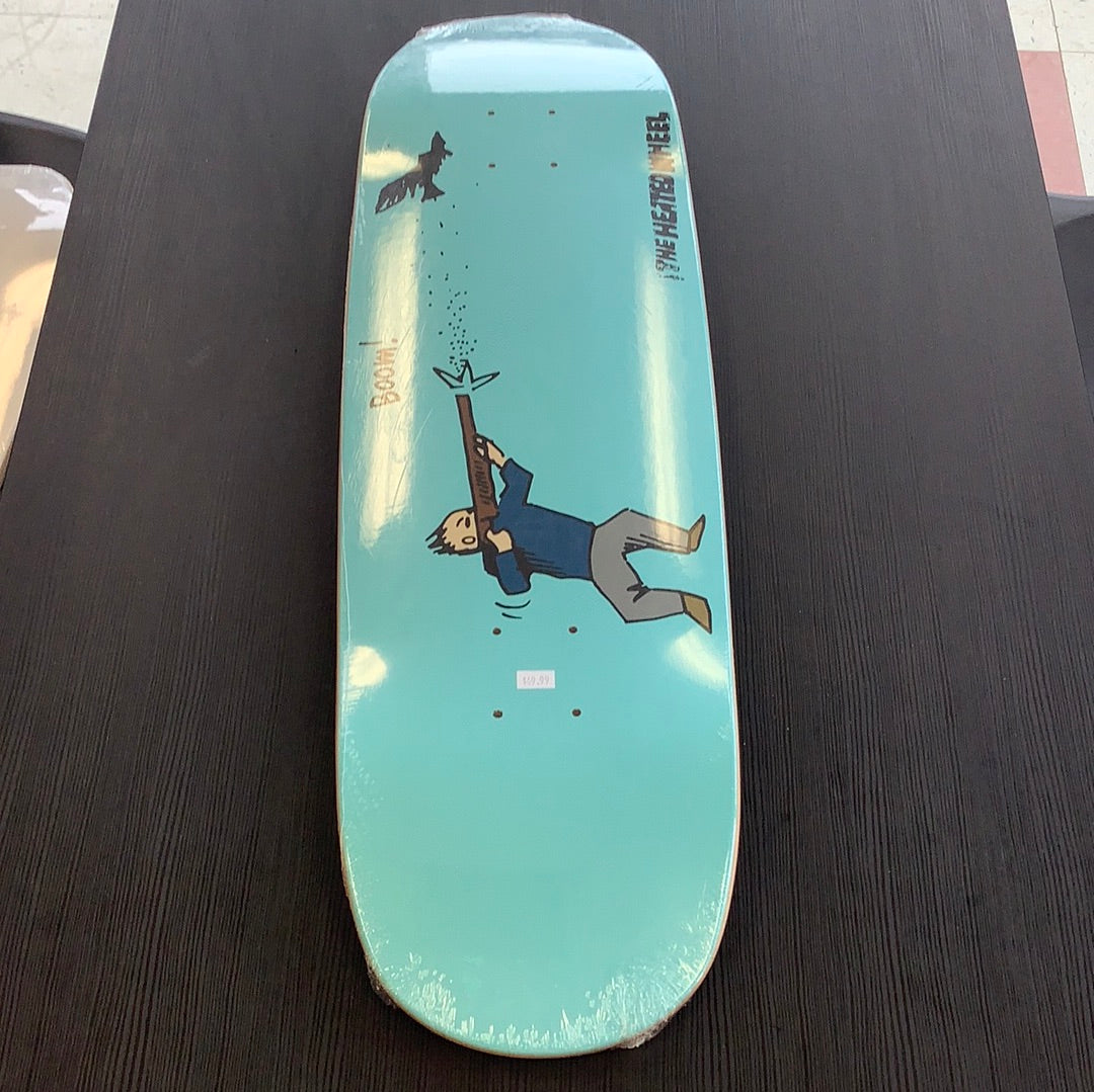 The heated wheel deck boom