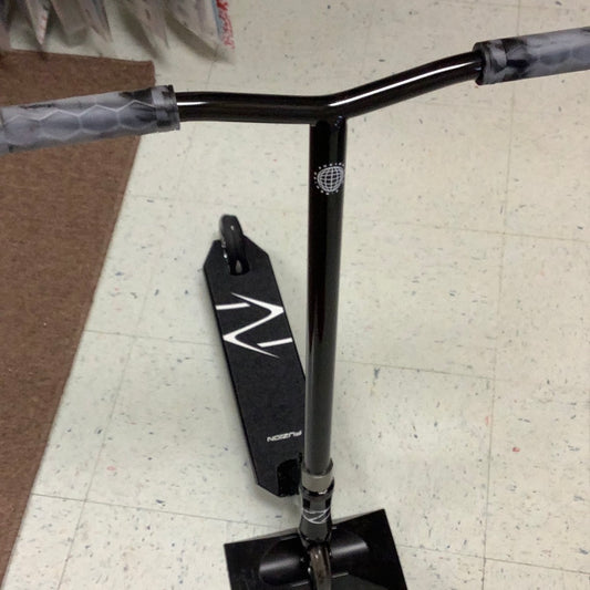Fuzion Z250 Scooter Complete Black