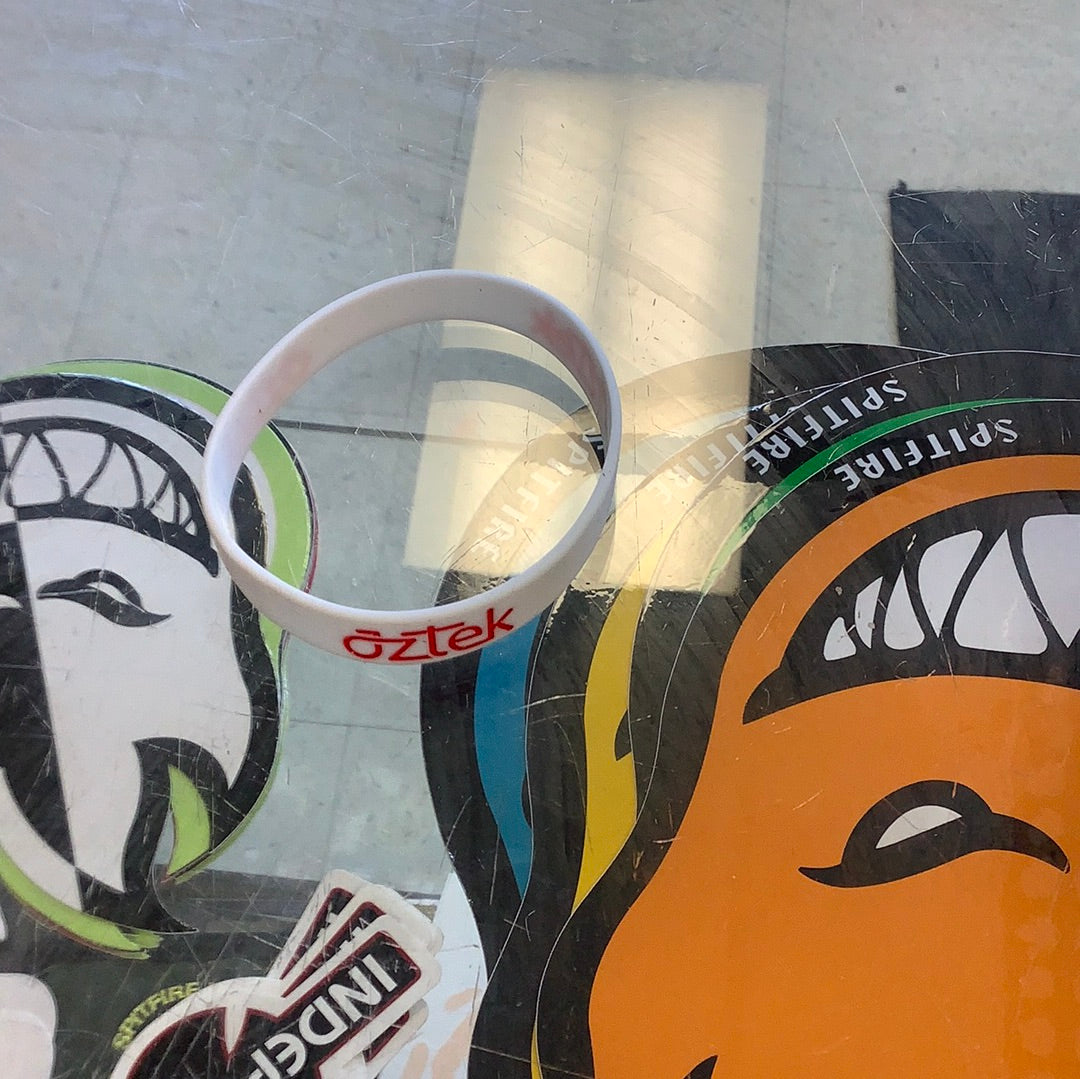 Aztek wristband