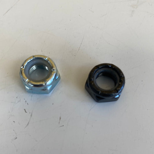 Axle nut