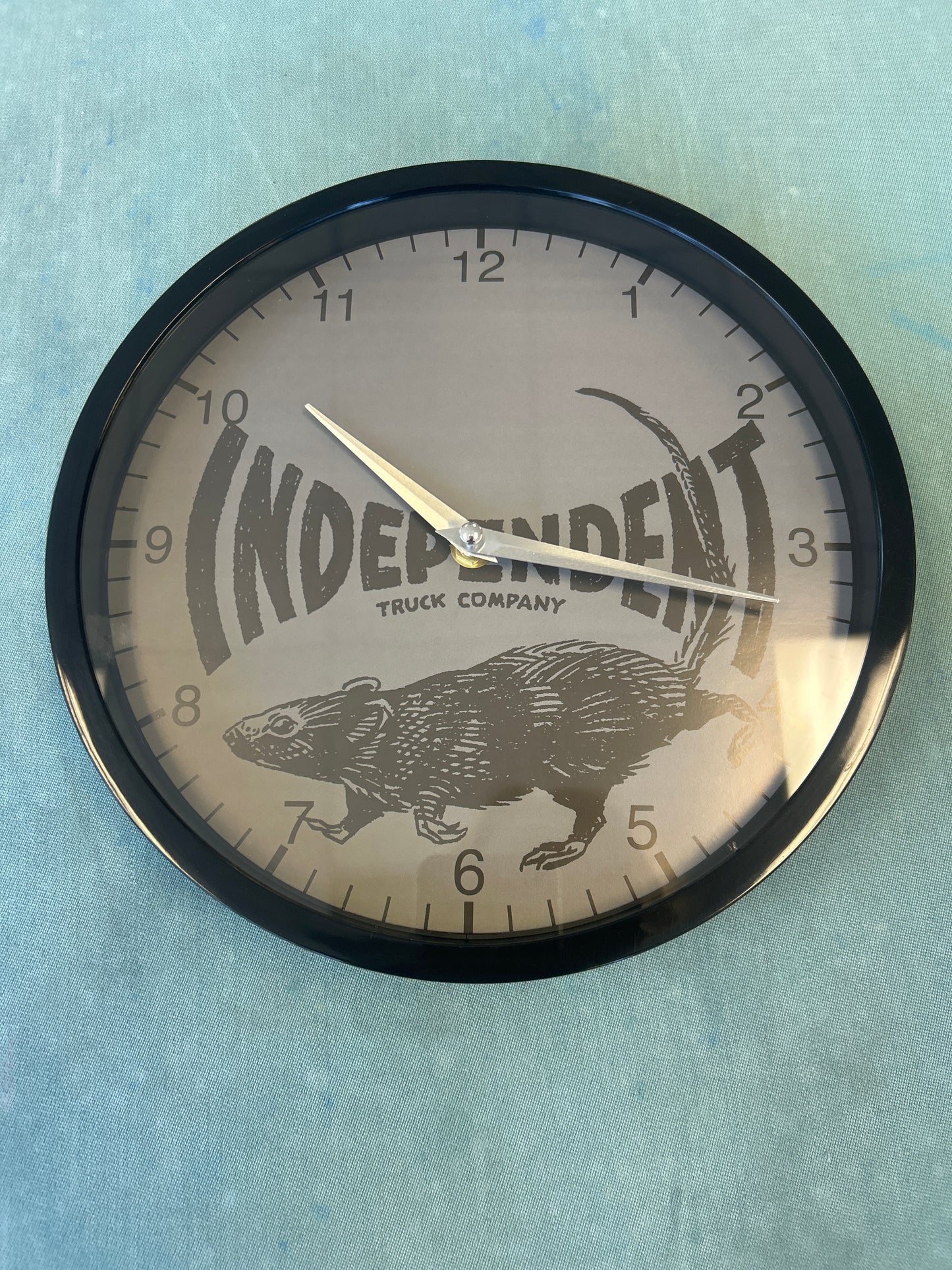 Independent Rat Clock