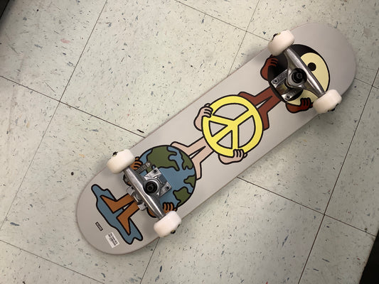 Globe mini complete skateboard