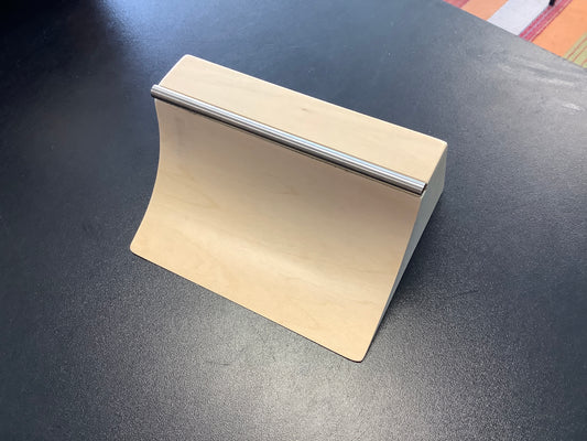 Slushcult quarter pipe fingerboard obstacle