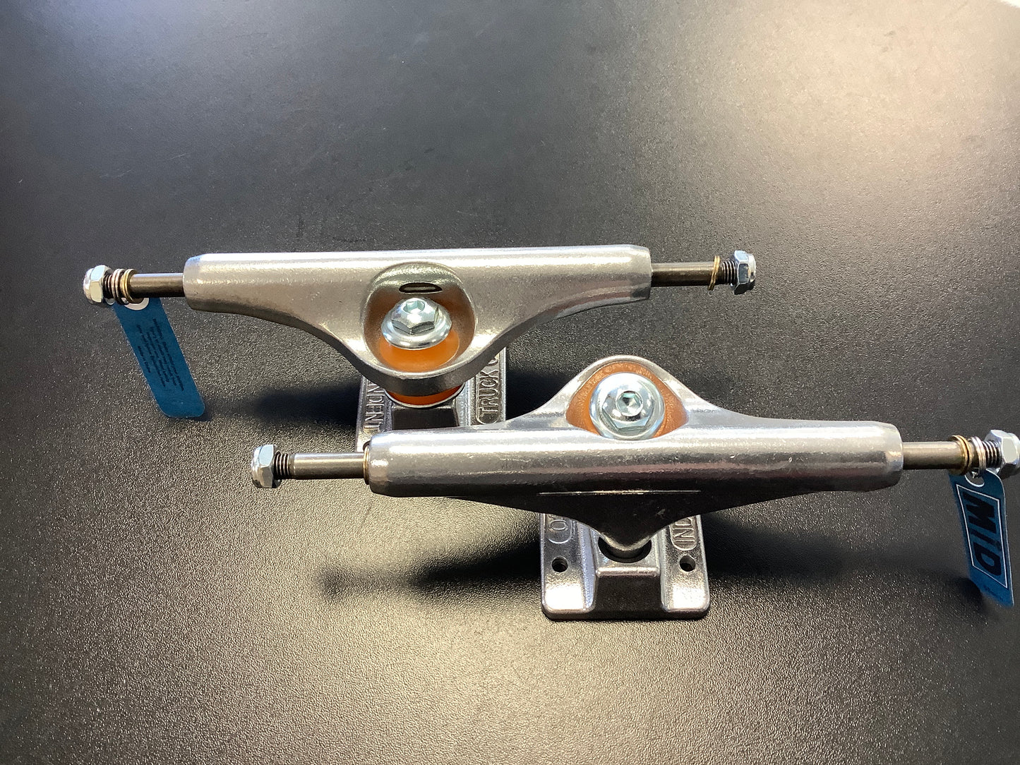 Independent Trucks  mid polished inverted kingpins