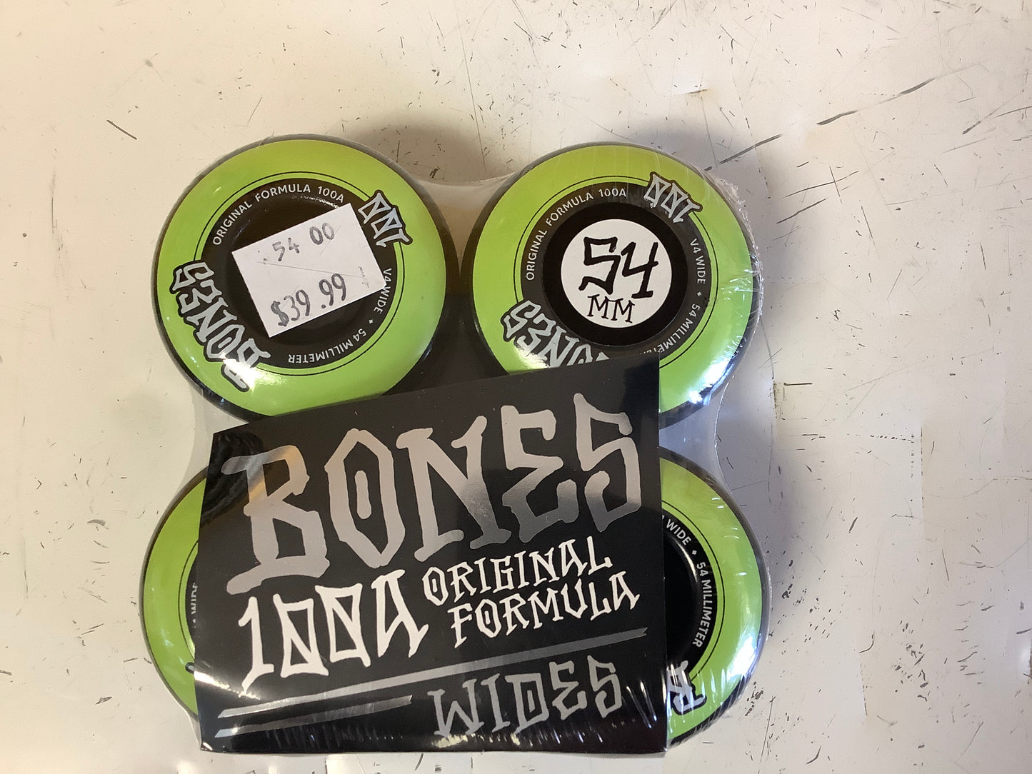 Bones wheels V4 wides 54mm 100a black
