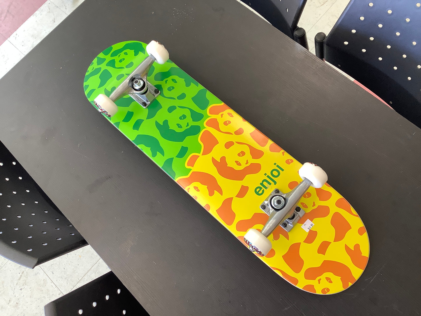 Enjoi 8.0 complete skateboard Cornacopia yellow green